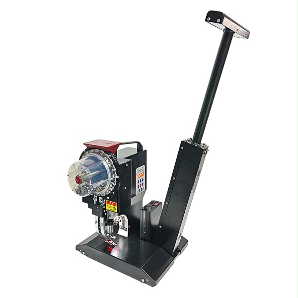 六渡广告喷绘写真布全自动打扣机自动下扣灯箱刀刮布纸袋扣眼机